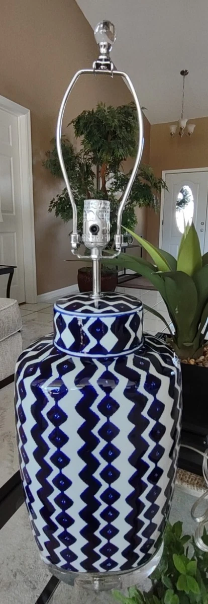 Ginger jar 2024 shaped table lamps