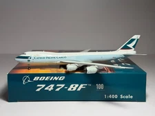 Phoenix Model 1:400 Cathay Pacific Cargo Boeing 747-8F B-LJC 100th Aircraft