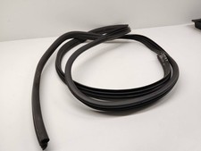 Mercedes-Benz Citan W415 2016 Vorne links Gummidichtung Tür vorne GJA11963 Mercedes-Benz Citan W415 2016 Vorne links Gummidichtung Tür vorne GJA11963