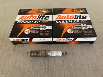 EIGHT(8) Autolite XP5263 Iridium Spark Plug SET 