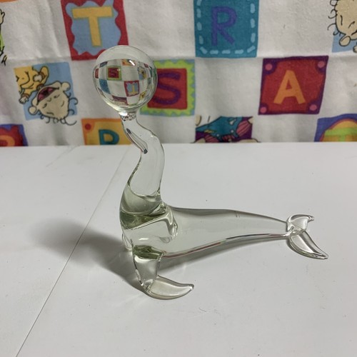 Vintage Seal Sea Lion With Ball Art Glass Figurine Paper Weight Trinket Decor - Picture 1 of 8