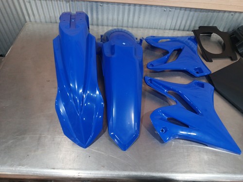 02-20 yamaha yz125 yz250 plastic fender set blue and white - Picture 4 of 5