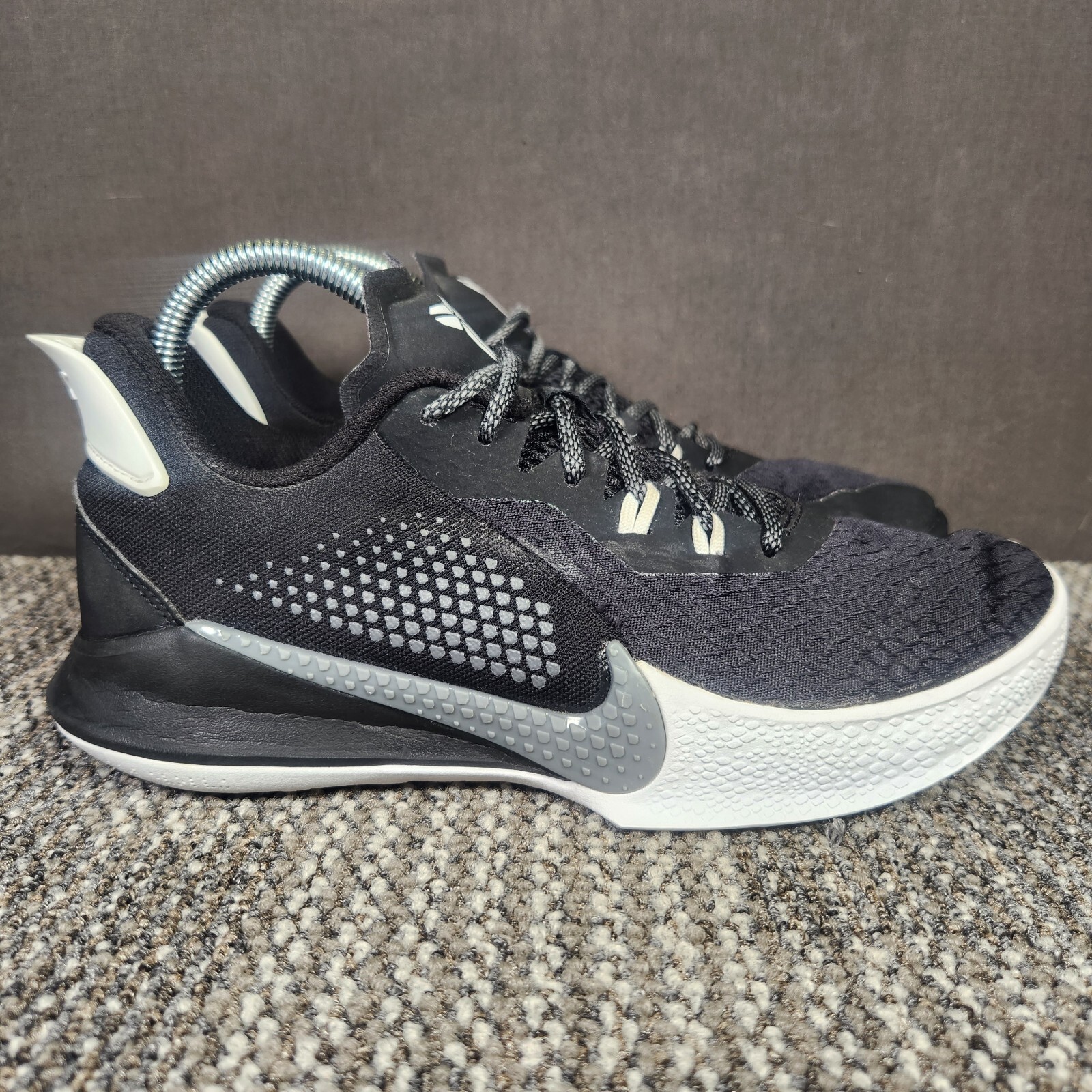 Nike Kobe Mamba Fury CK2087-001 Women 8 (Men 6.5) Black Basketball Sneaker Shoes