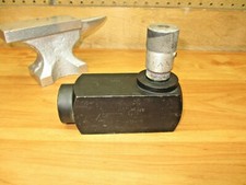 Parker PCM1200S-20 *NICE USED* Hydraulic Flow Control Valve 3/4" NPT 3000psi