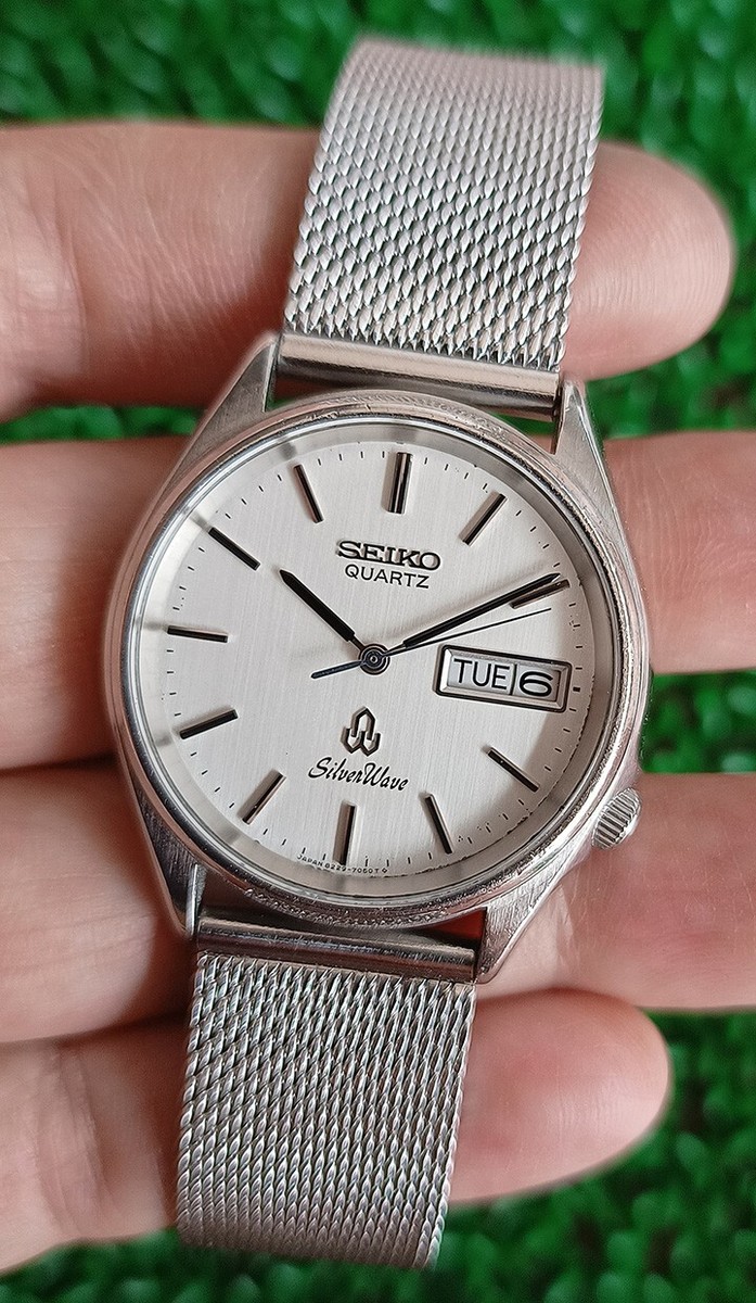 【稼働・美品】SEIKO Silver Wave 8229-7030/クォーツ s-l1200.jpg