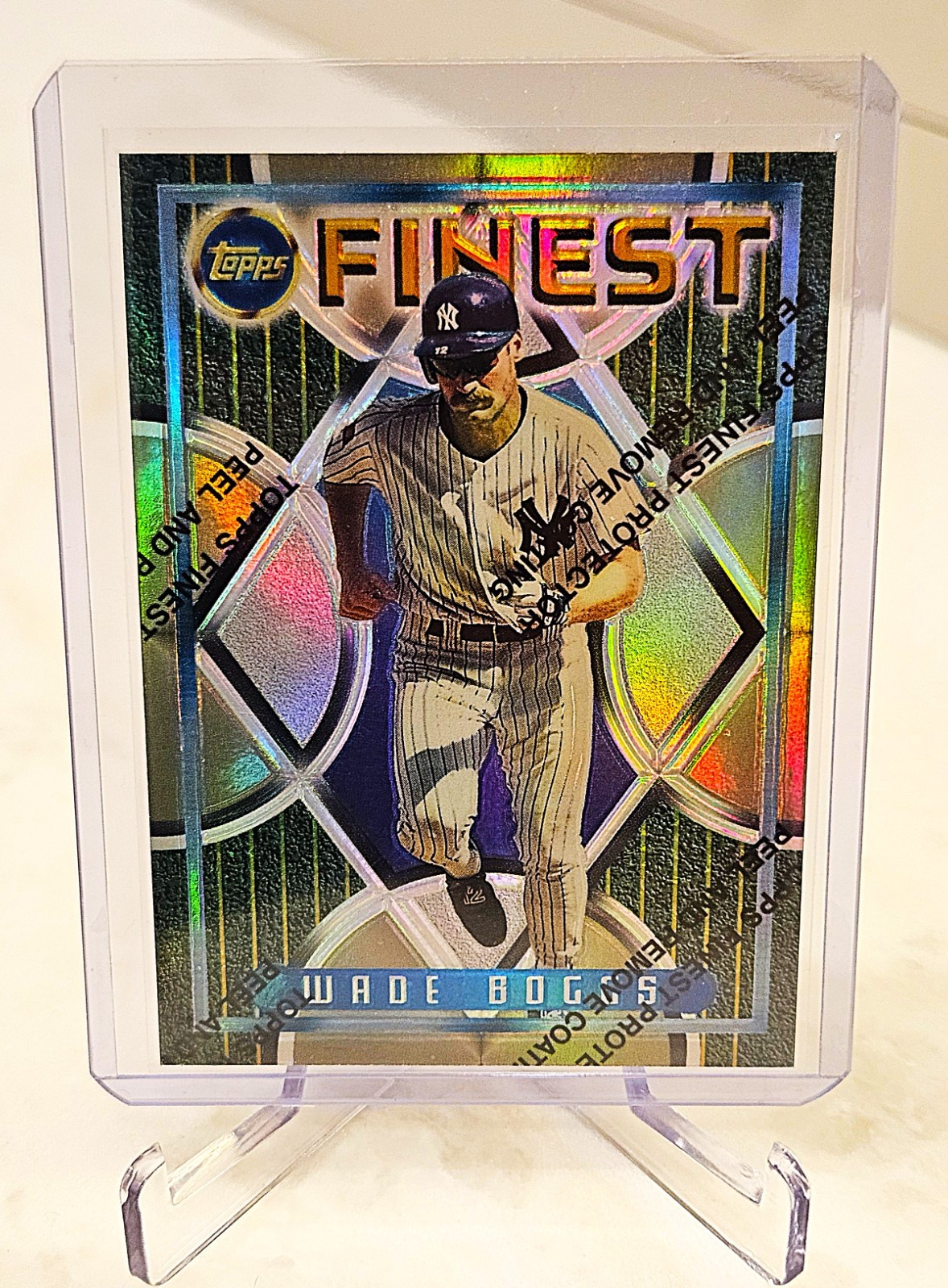 1995 Topps Finest REFRACTOR Wade Boggs #100 w/protective coating