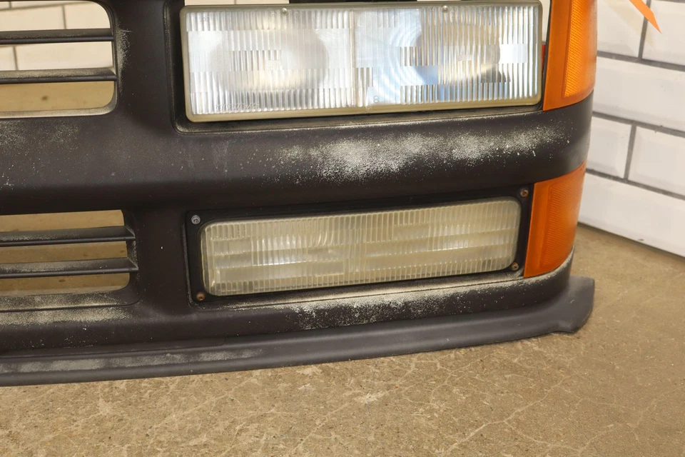 88-98 雪佛兰 C/K 卡车 GMT400 着色运动烧烤架带灯原始设备制造商褪色 — 第 3/4 张图片