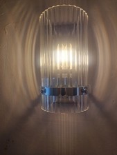 2 Wall Lights