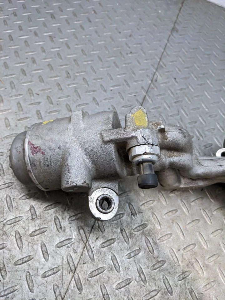 Adaptador carcasa filtro aceite motor Cadillac CTS STS SRX 2004-2009 1176181 Foto 4 de 4