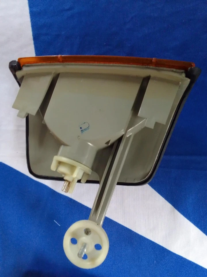 Indicador intermitente Mercedes Benz w201 190E 190D Hella Foto 4 de 4