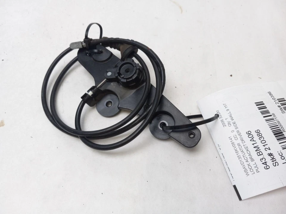 КРОНШТЕЙН ДЛЯ БОКОВОЙ СТЕНКИ ВОДИТЕЛЯ подходит для BMW 325 XI 2006 OEM 9 117 261 23 - Изображение 3 из 4