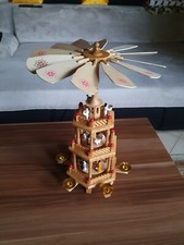 Holz Weihnachtspyramide 3-stöckig Pyramide Traditions Weihnachtsdeko Holzfiguren