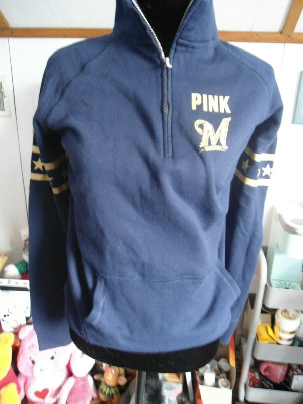 BNWT Milwaukee Brewers PINK Long Sleeve Sweatshirt Size Medium