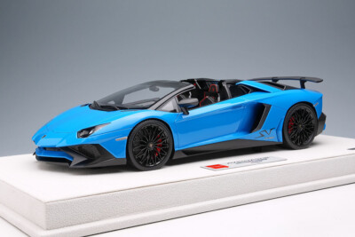 EIDOLON 1/18 Lamborghini Aventador LP750-4 SV Roadster 2015 Blue