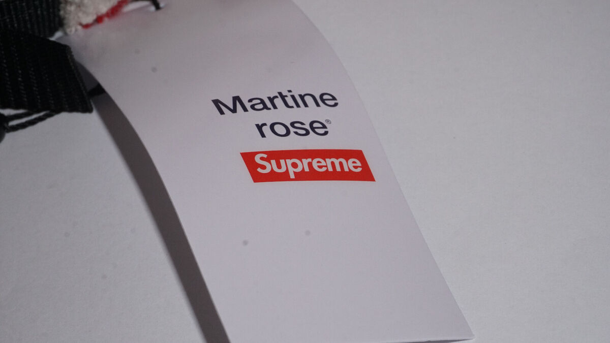 Supreme New Martine Rose Towel 6 Panel White | eBay Supreme New Martine Rose Towel 6 Panel White | eBay