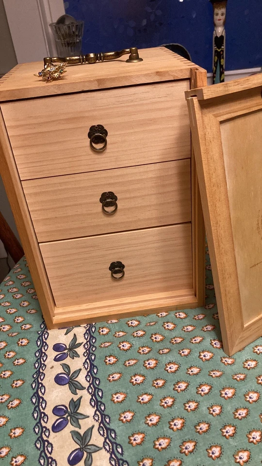 Portable Craft/Jewelry Wood Storage Box 3 Drawersn75 slots, Ready To Personalize - Image 2 of 4