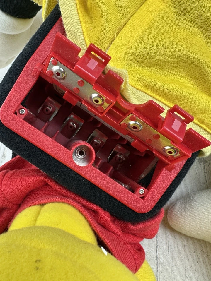 Disney 1986 Vintage-Worlds Of Wonder Talking Mickey Mouse 24" (UNTESTED)  - Image 3 of 4