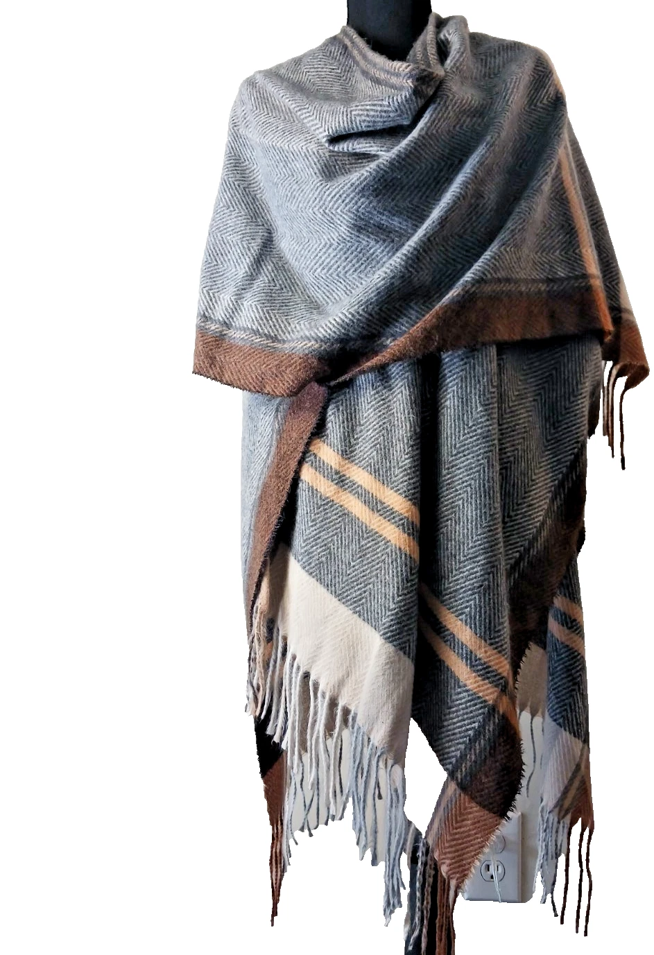 Vince Camuto Herringbone Poncho Wrap Shawl Fringe O/S Gray Brown