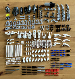 LEGO BIONICLE: Takanuva (8699) 100% complete with instructions, no box.