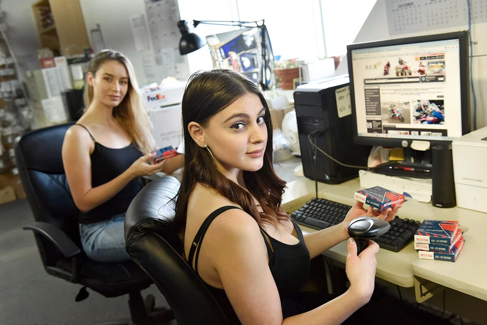 PNEU TRASEIRO HONDA CR80R CRF150R RM80 RM85 YZ80 YZ85 KX80 KX85 KTM 80 90/100-14 MX - Imagem 4 de 4