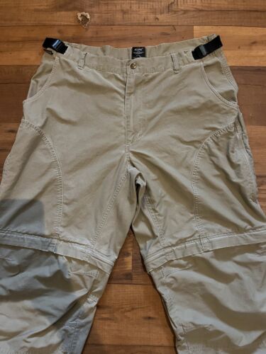 Kuhl Convertible Cargo Pants Men’s Size Large Zip Off Shorts Tan - Picture 2 of 12