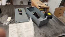 Square D Q02100-NS &Q02100 100A 120/240V 2P NEMA-1 Circuit Breaker Enclosure NEW