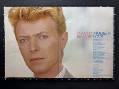 DAVID BOWIE - MODERN LOVE - SMASH HITS MAGAZINE POSTER 1982 17X11''' M149