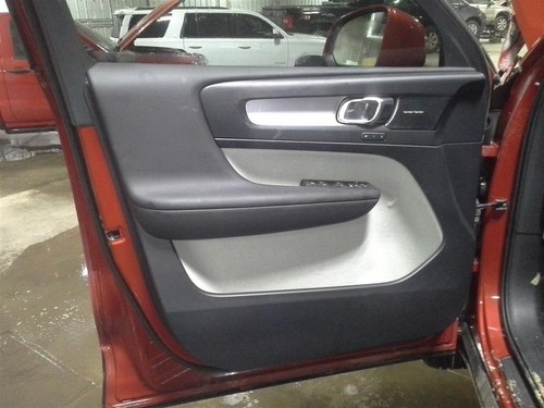 Used Left Door Mirror fits: 2019 Volvo Xc40 blind spot alert painted cover w/sur - Picture 18 of 24