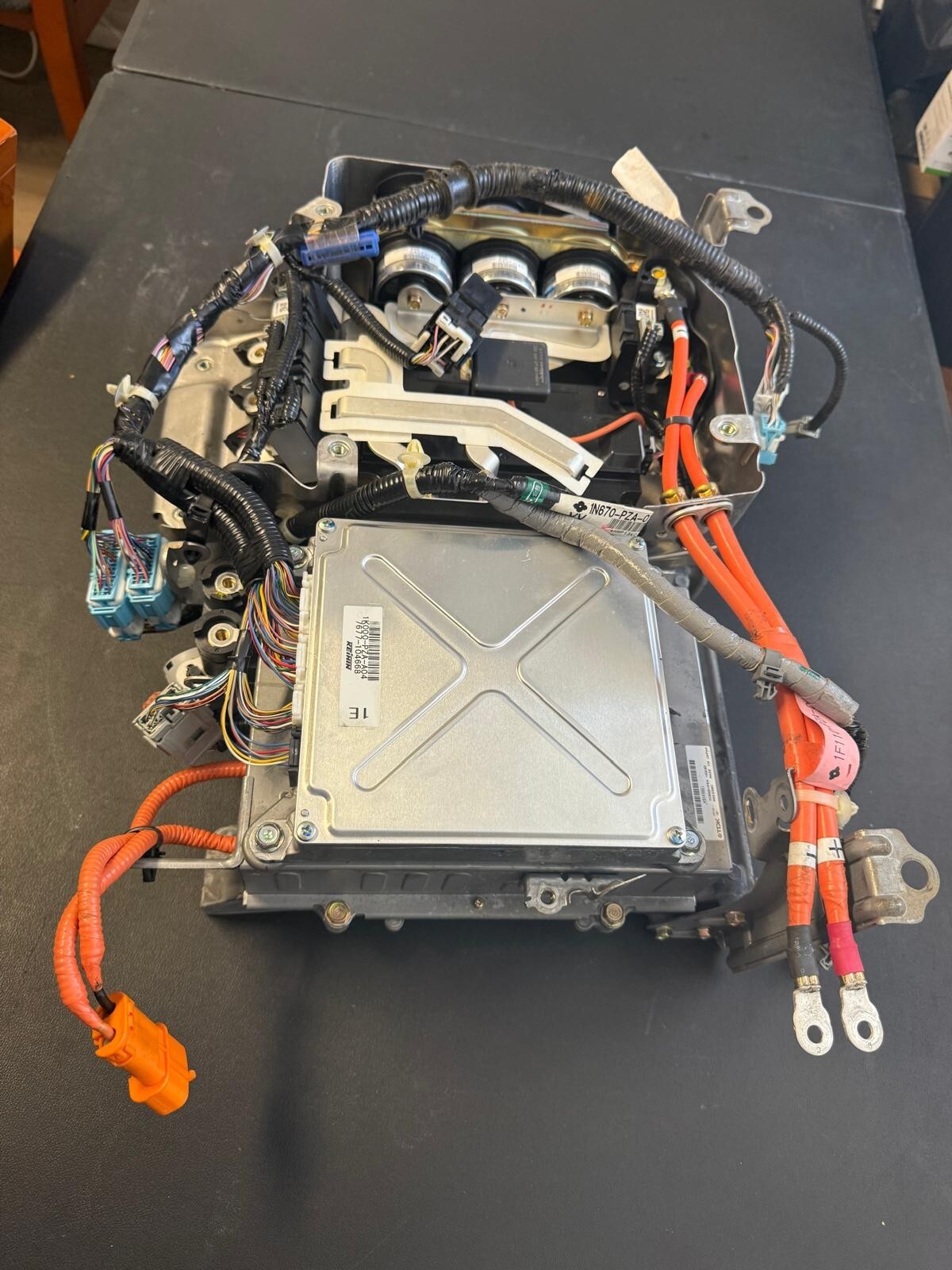 Picture 3 of 6