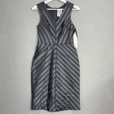 Decode 1.8 Dress Size 2 Gray Sleeveless Beaded Shoulder Cocktail Party