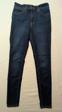 Levi  s 720 High Rise Super Skinny Jeans Women  s Size 27 Dark Wash Stretch Denim