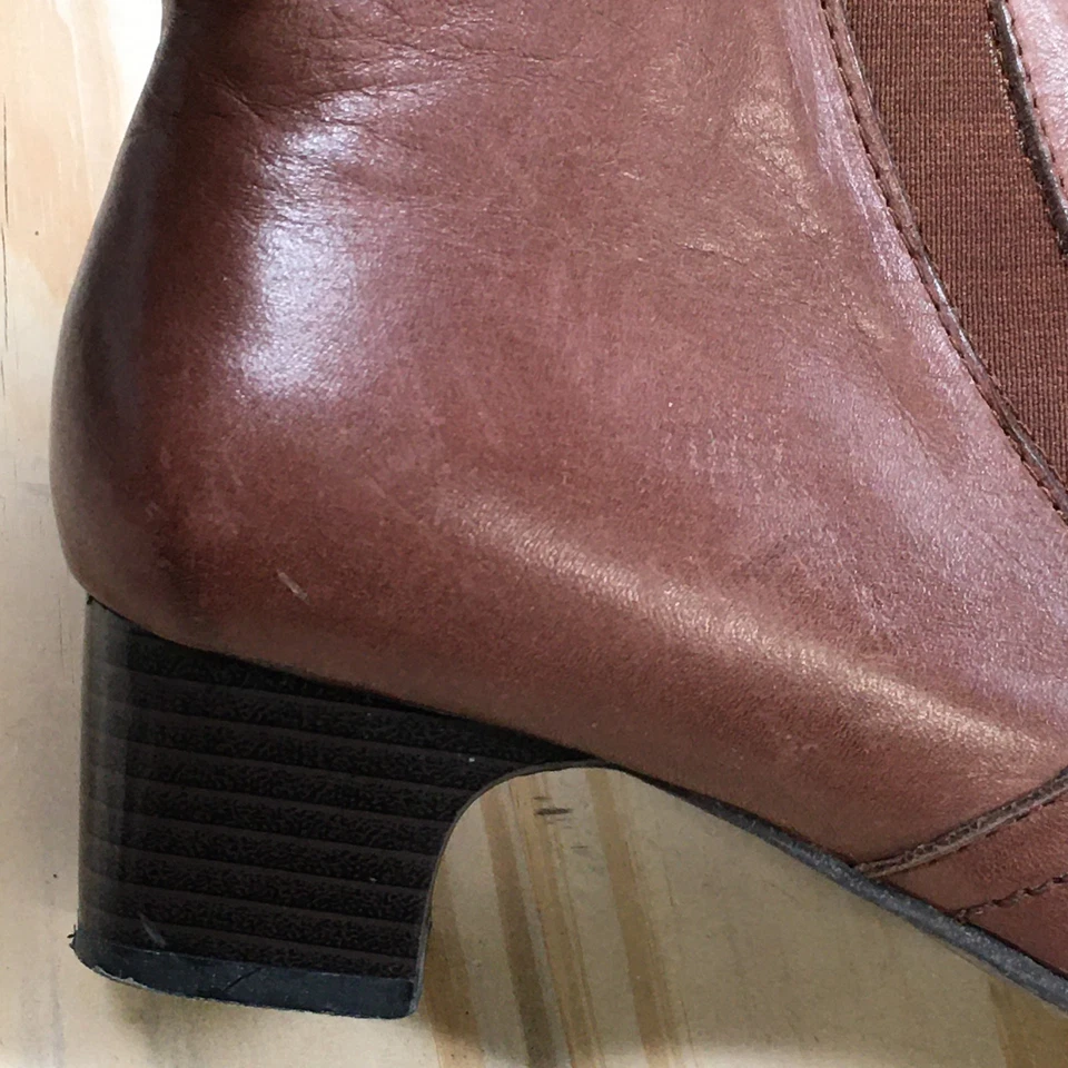 Spring Step Boots Womens 39 Appeal Side Zip Ankle Bootie Brown Leather Low Heels - Image 2 of 4