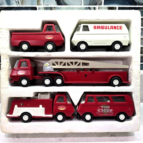 Vintage 1970's Tonka No. 830 Tiny-Tonka Fire Department Set Excellent Condition