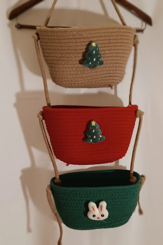 Cestas colgantes de pared de 3 niveles organizadoras sobre la puerta, almacenamiento colgante tejido boho Foto 2 de 4