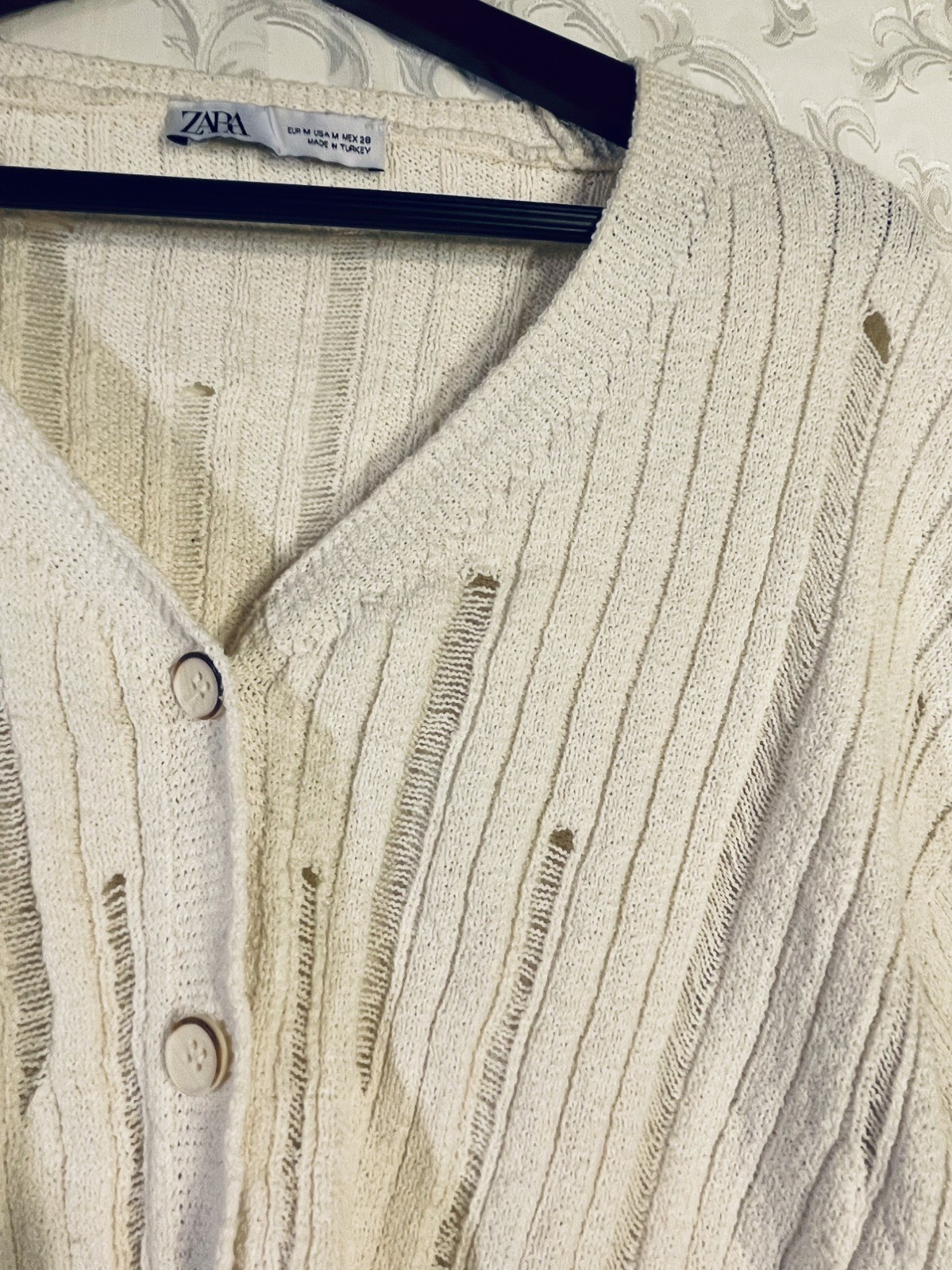 Zara Women's Openwork Distressed Crop Knit Cardigan in Ecru Size SMALL image 2