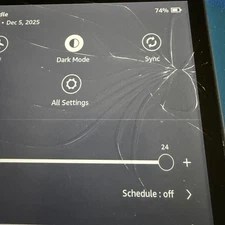 Amazon Kindle Oasis 10th Gen CRACKED SCREEN  Works great!!!