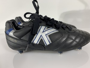 kelme cleats