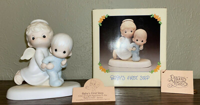Precious Moments Figurine ''Baby's First Step'' E-2840 1984 w/Orig. Box & Tags