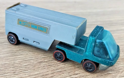 Rare Vintage Mattel Hot wheels Redline. The Heavyweights - Moving Van in Aqua.
