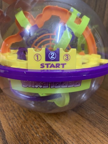 PERPLEXUS THE ORIGINAL 3D Puzzle Ball Maze Game Brain Teaser Toy Spin Master - Picture 6 of 13