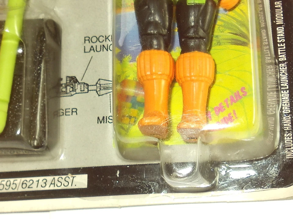 BAT 1991  B.A.T. GI JOE ACTION FORCE COBRA  MOC SEALED CARDED - Image 4 of 4