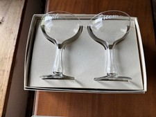 Verres coupés gravés et couteau de service Cske rétro années 70 mariée et marié