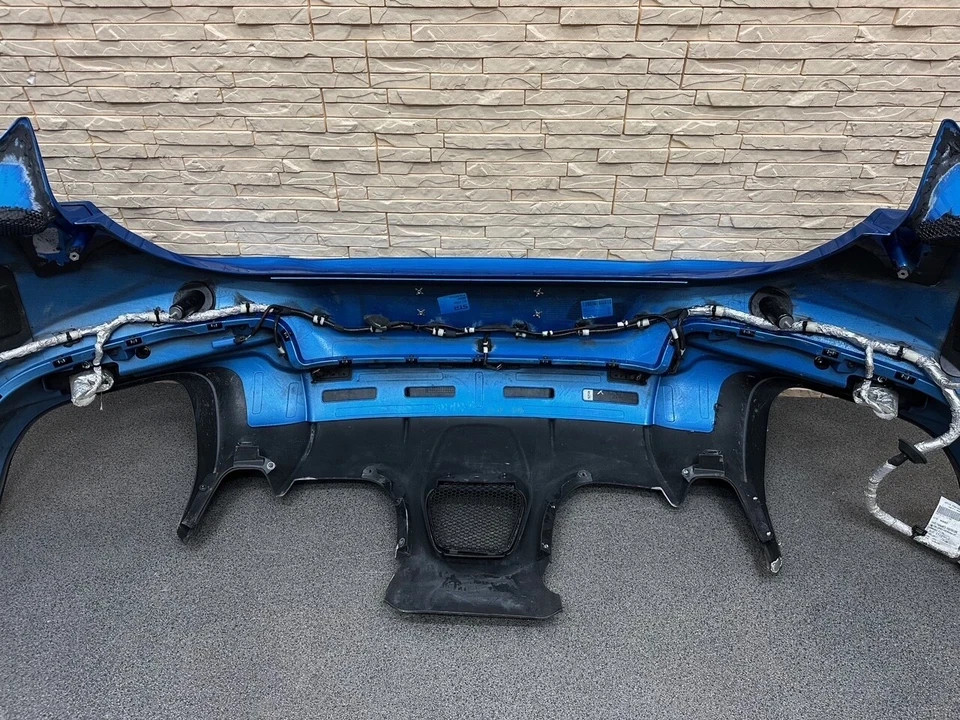 FERRARI PUROSNAGUE REAR BUMPER COMPLETE 985958029