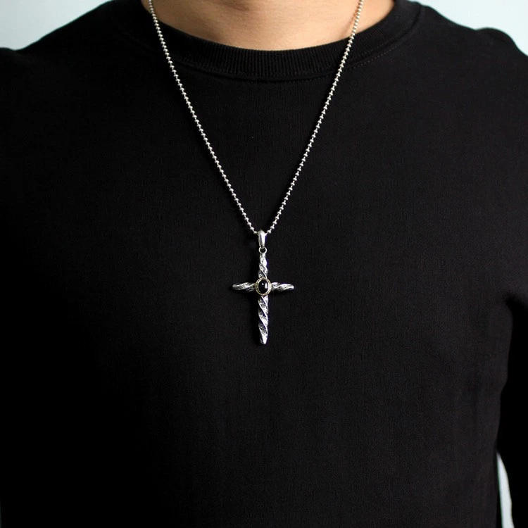 Colgante Cruz Espiral Gótico Pesado S925 Plata de Ley Ágata Negra Motociclista Amuleto Foto 4 de 4