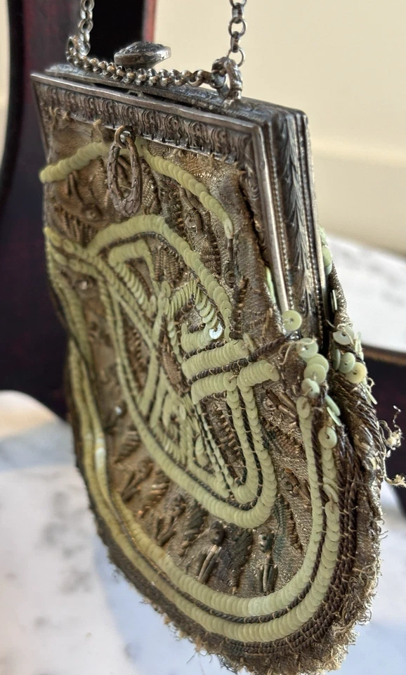 Cartera de noche victoriana vintage de lentejuelas verdes, rara antigua moda regalos para ella Foto 4 de 4