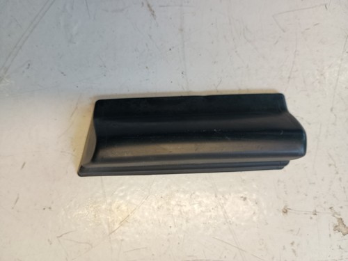 VW Polo 86C Kotflügel leisten vorn rechts zierleisten