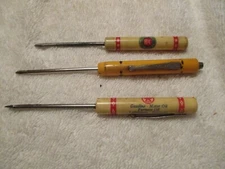 LOT of (3) VINTAGE ADVERTISING SCREW DRIVERS/Texaco , Sinclair Gasoline, Etc.