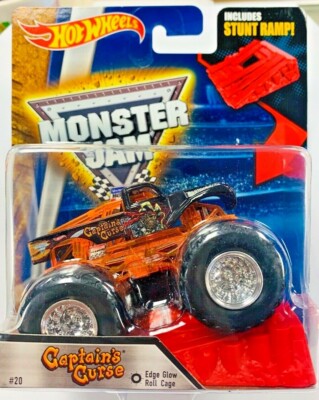 NEW Hot Wheels Monster Jam Truck with Red Stunt Ramp - Captain's Curse 1