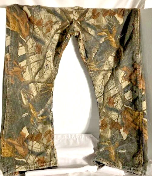 Vtg 40x30 Wrangler Pro Gear Fleece Lined Real Tree Hardwoods Camo Hunting Pants - Image 2 of 4