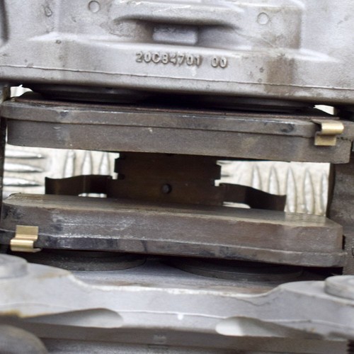 Pinza freno anteriore sinistra TESLA MODEL Y con pastiglie 1188641-00-B 2021 - Foto 5 di 6